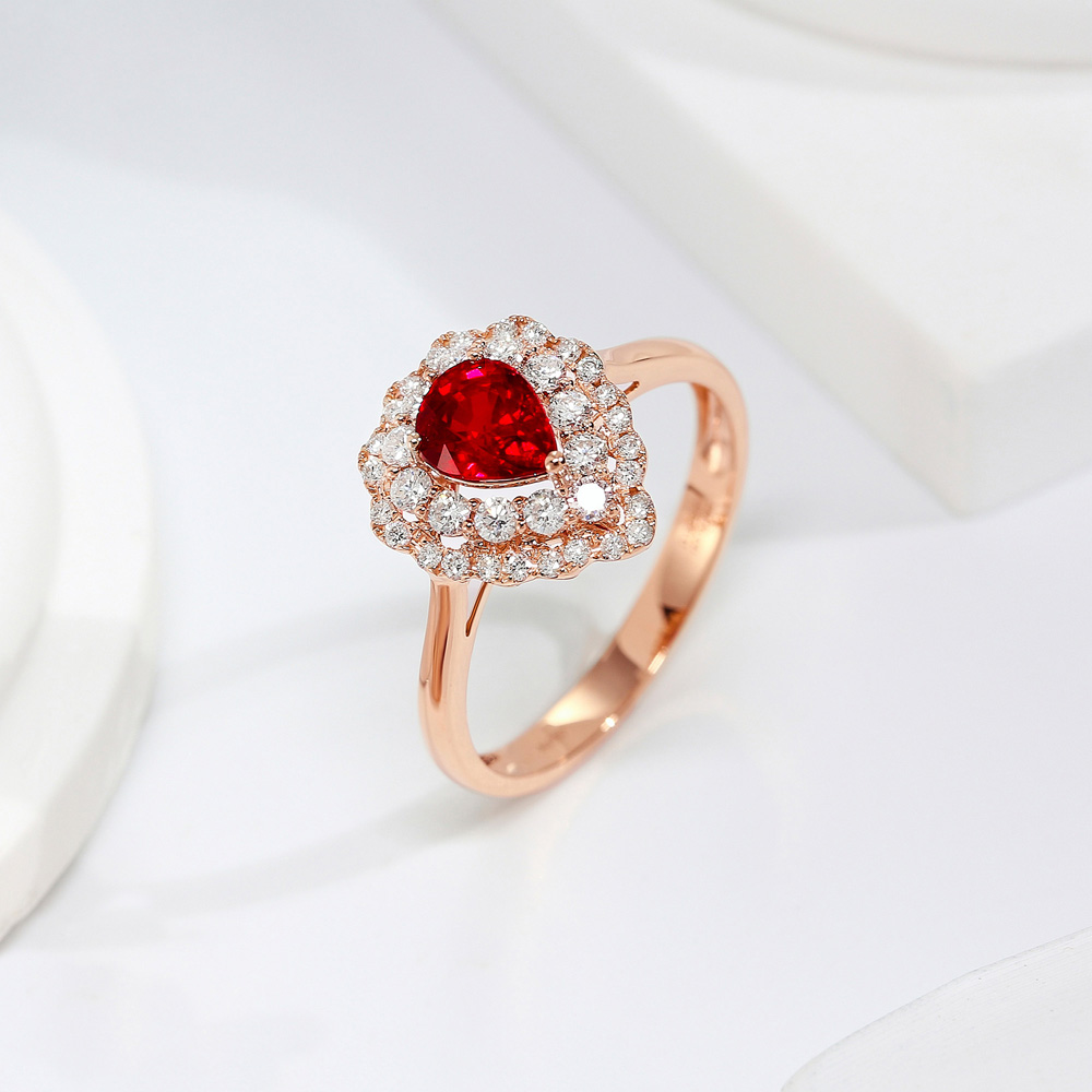 Glamorous Phantom Collection 18K Gold & Ruby Women's Ring