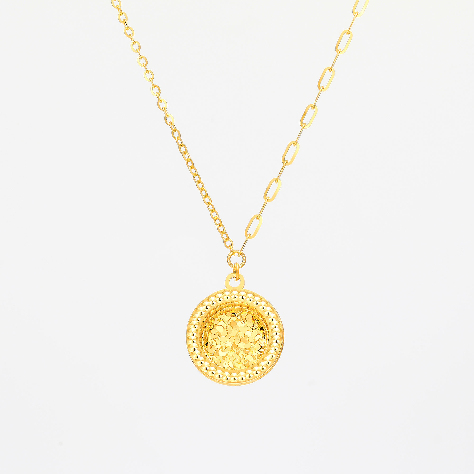 Radiant Elegance · 5G Gold Sparkling Shimmer Filigree Necklace