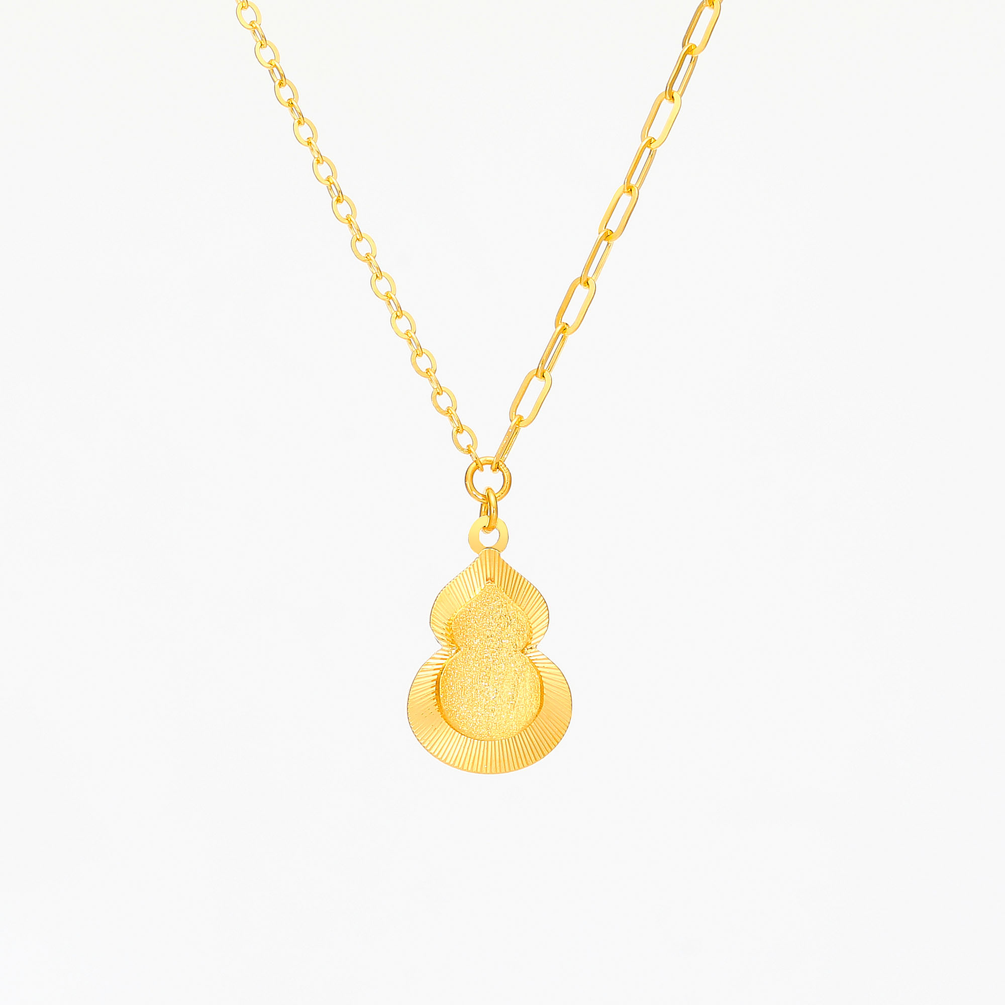 Auspicious Radiance Collection · 5G Gold CNC Gourd Necklace