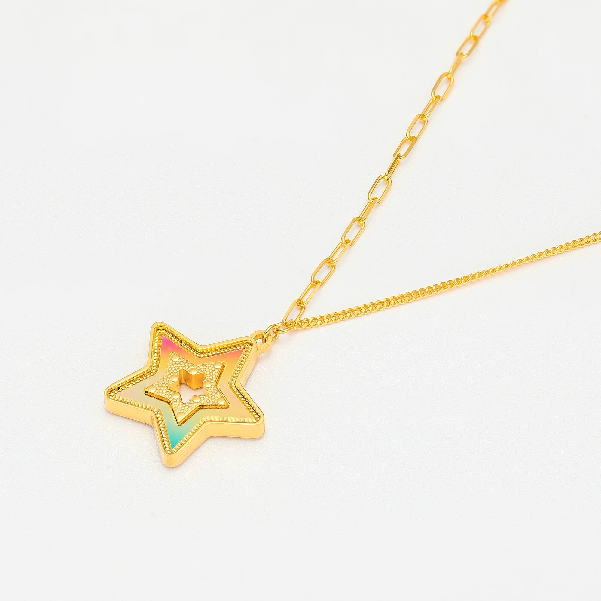 Dreamy Star · 5G Gold Diamond Colorful Five-Pointed Star Necklace