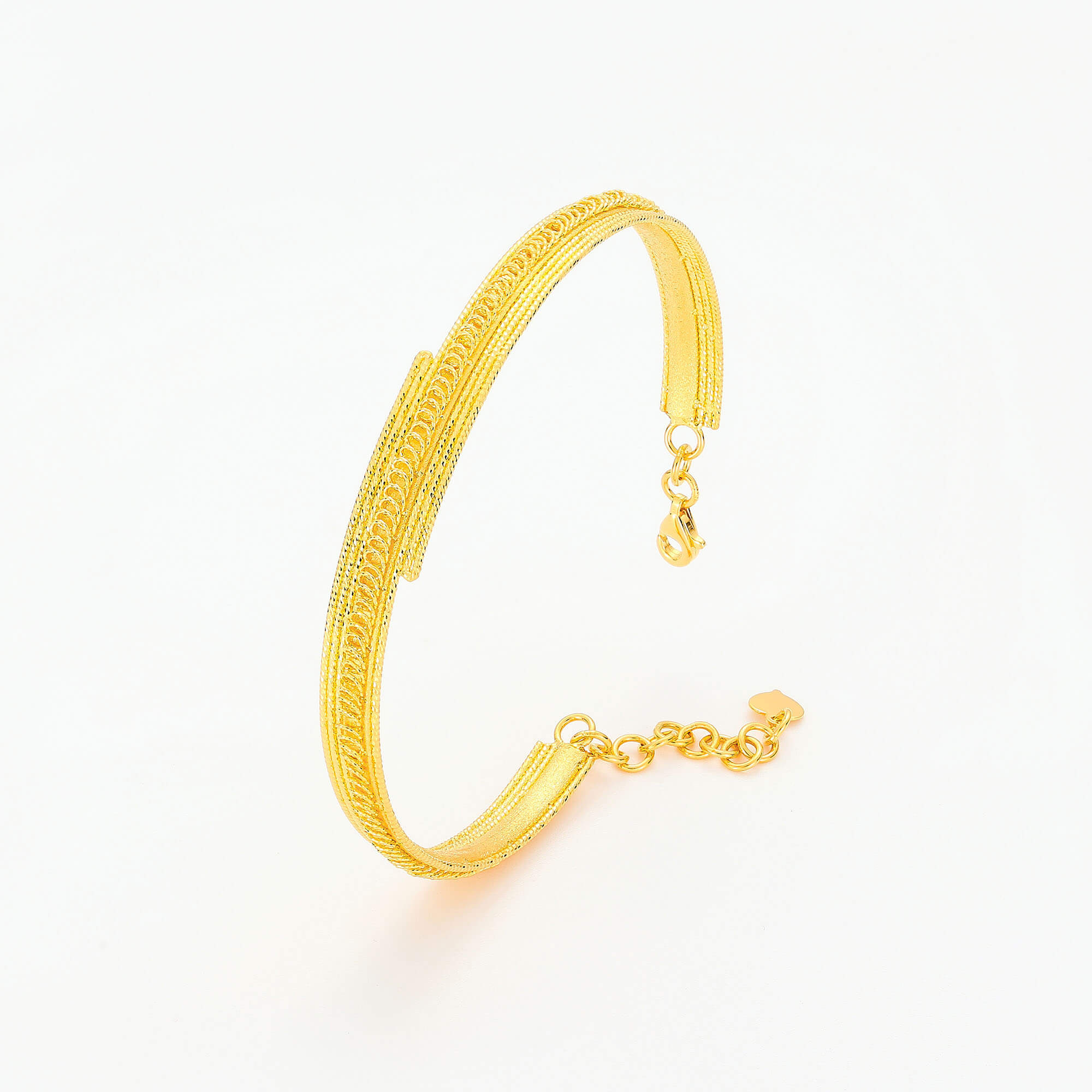 Urban Grace · 5G Gold Filigree Bracelet